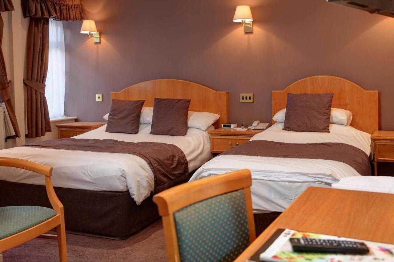 Bury Ramsbottom Old Mill Hotel And Leisure Club المظهر الخارجي الصورة