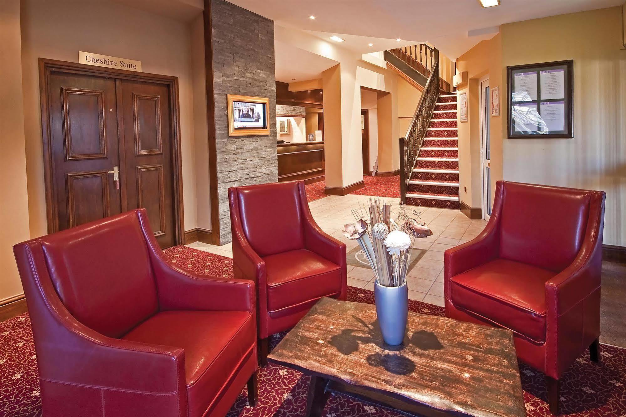 Bury Ramsbottom Old Mill Hotel And Leisure Club المظهر الخارجي الصورة