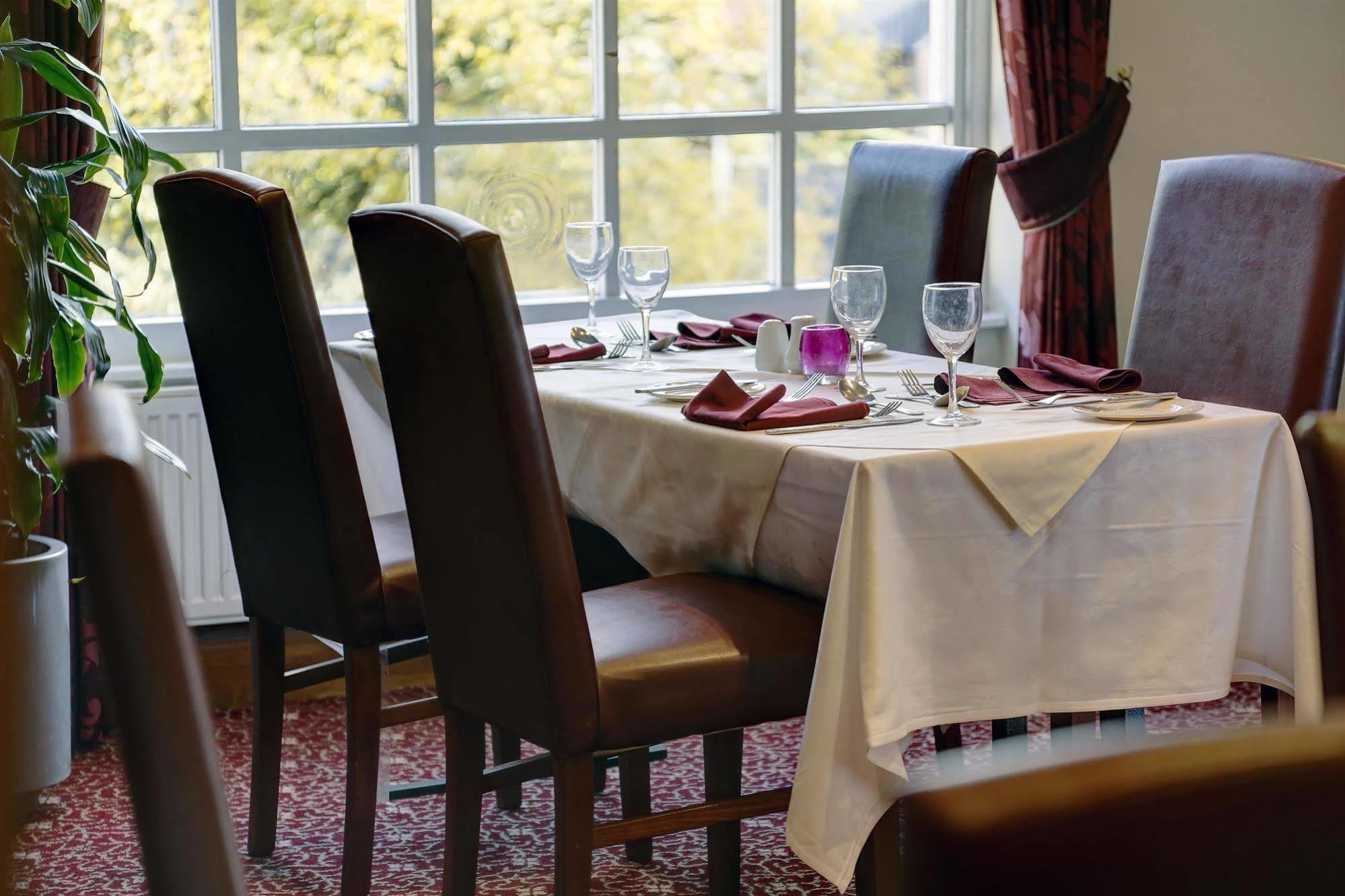 Bury Ramsbottom Old Mill Hotel And Leisure Club المظهر الخارجي الصورة